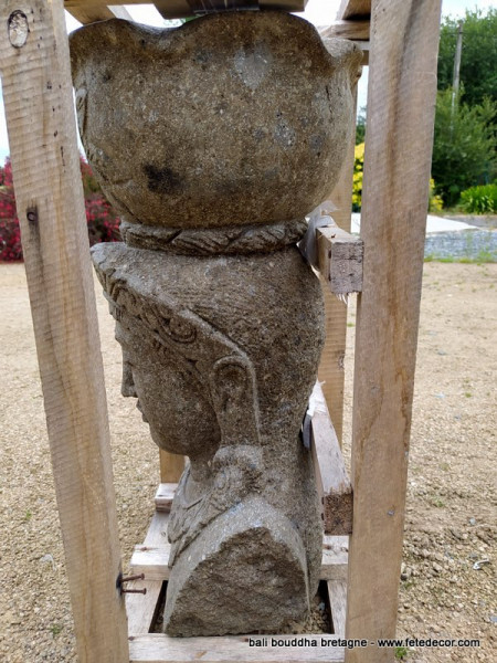Pot de fleur bouddha sculpture sur roche 60cm