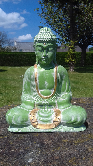 Statuette Bouddha vert doré 30 cm