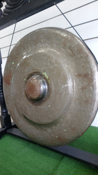 Gong 80 cm avec support