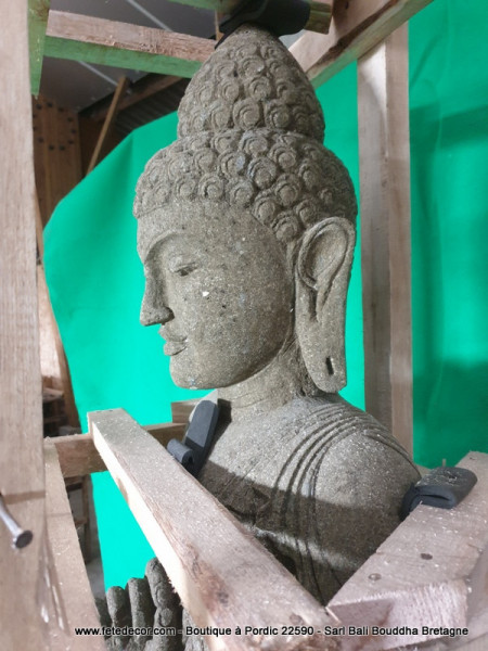 Bouddha H200 cm pierre de roche