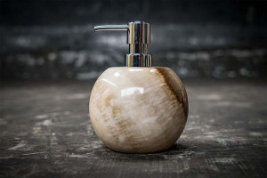 Pompe à savon ronde en marbre