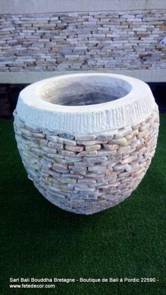 Pot béton H30 cm pierre blanche
