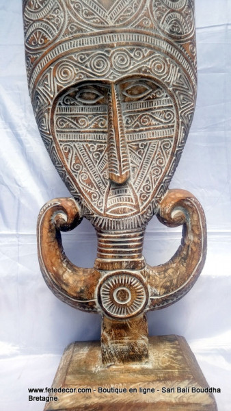 Sculpture masque bois H200 cm