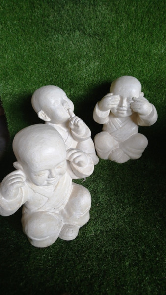 statue trois moines sagesse crème
