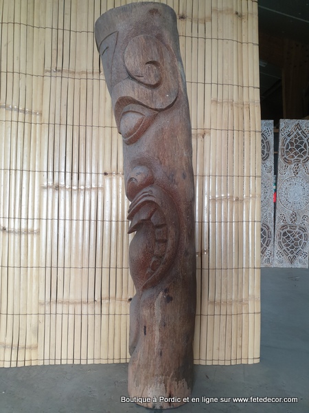 Totem courbé tiki maori H150 cm