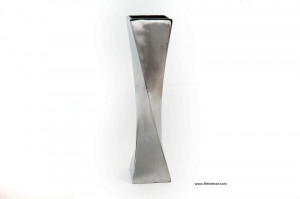 Vase twist design aluminium