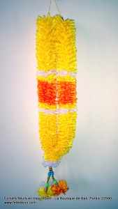 collier fleur jaune Bali offrande L50cm